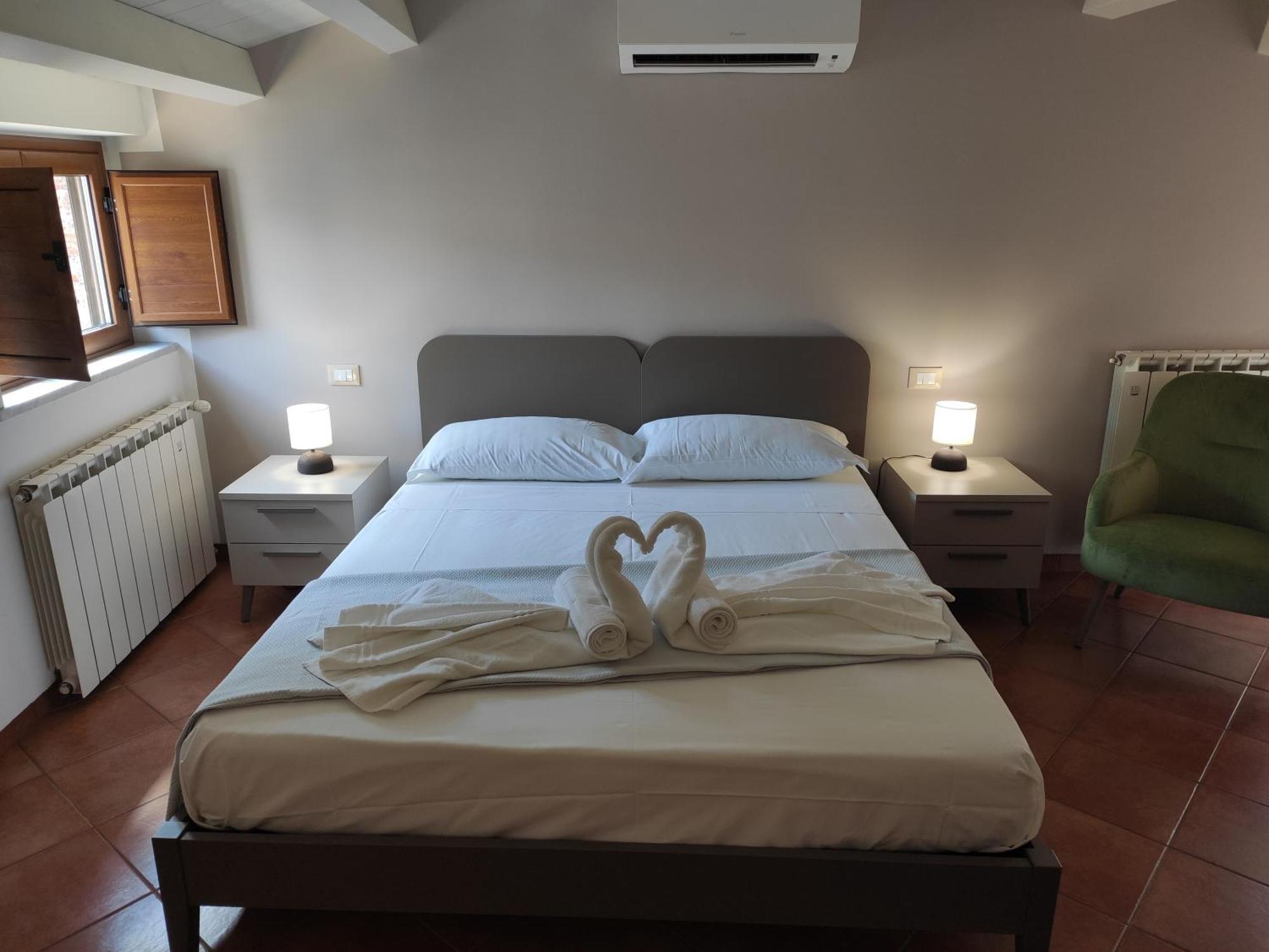 Casa Vacanze Tramonto Alla Marina Cefalu Exterior photo